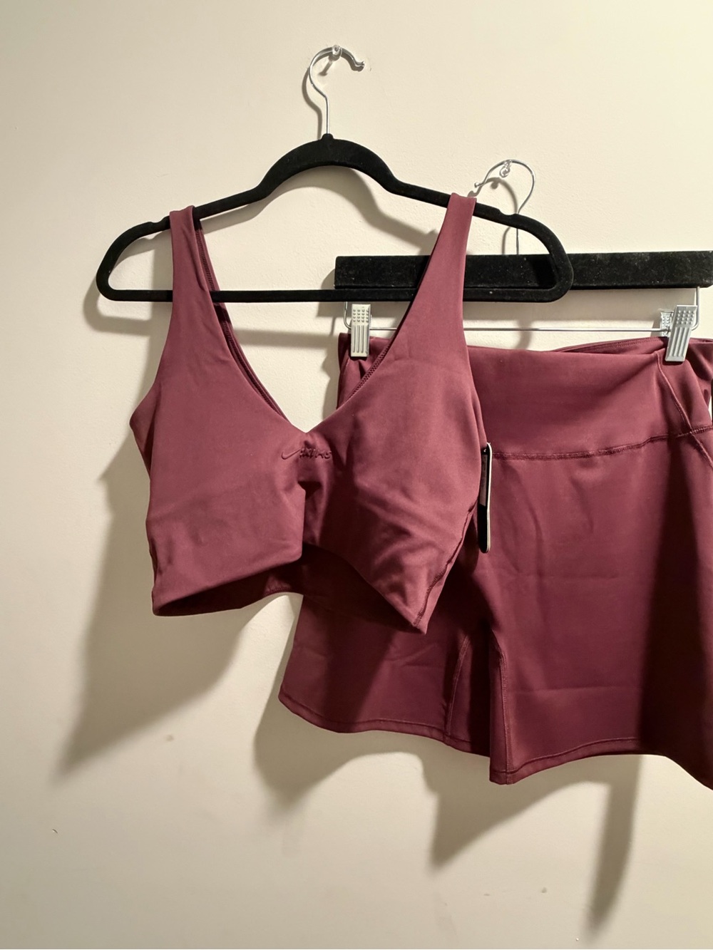 Nike x SKIMS SET Currant  V-Neck Sports up Bralette & Biker shorts